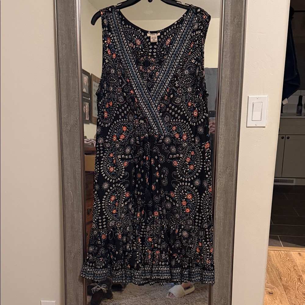 Chic Black and Orange Floral Midi Dress